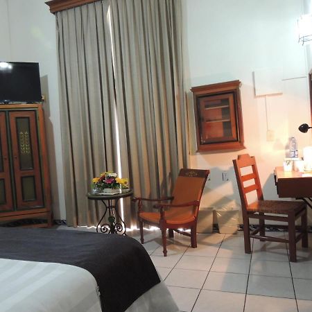 Hotel Concierge Plaza קולימה מראה חיצוני תמונה