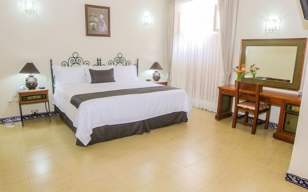 Hotel Concierge Plaza קולימה מראה חיצוני תמונה
