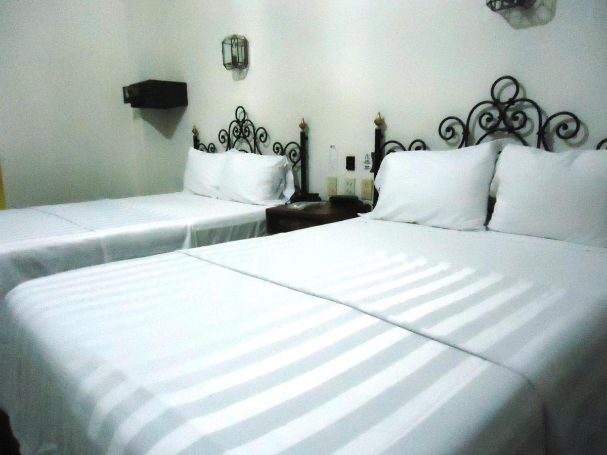Hotel Concierge Plaza קולימה מראה חיצוני תמונה