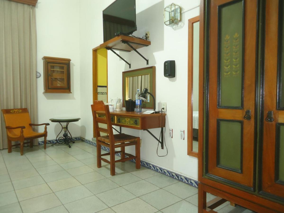 Hotel Concierge Plaza קולימה מראה חיצוני תמונה