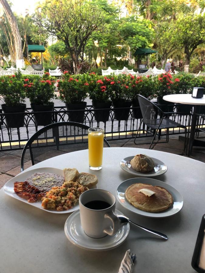 Hotel Concierge Plaza קולימה מראה חיצוני תמונה
