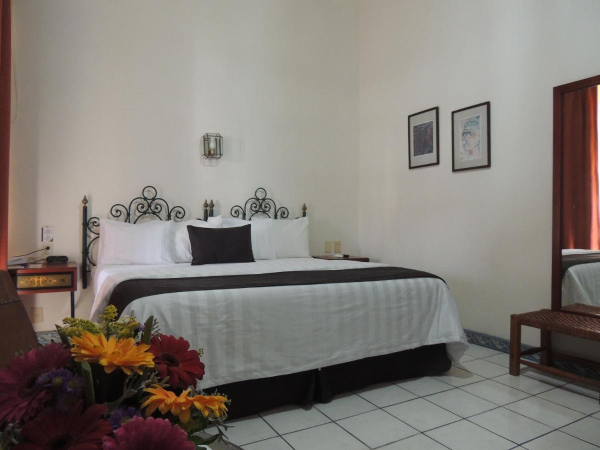 Hotel Concierge Plaza קולימה מראה חיצוני תמונה